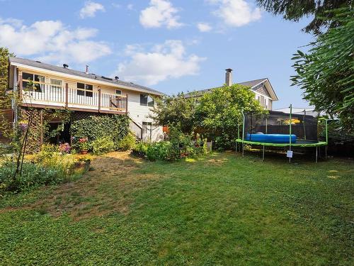 20356 Walnut Crescent, Maple Ridge, BC 