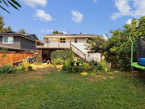 20356 Walnut Crescent, Maple Ridge, BC 