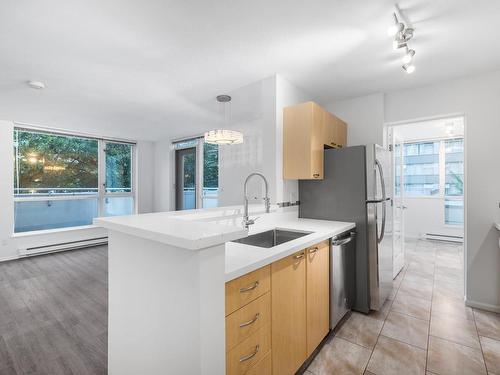 406 1420 W Georgia Street, Vancouver, BC 