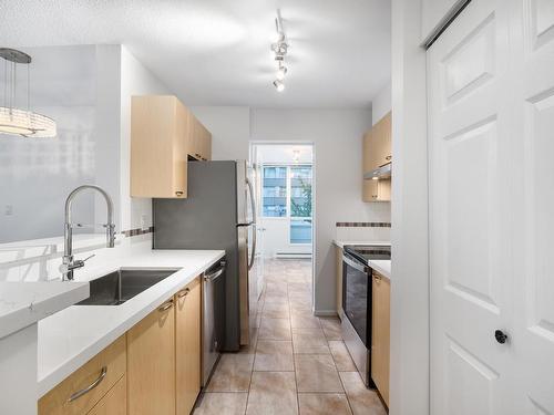 406 1420 W Georgia Street, Vancouver, BC 