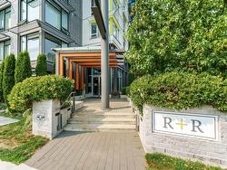 506 3289 RIVERWALK AVENUE  Vancouver, BC V5S 0G2