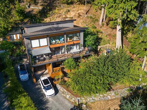 955 Windjammer Road, Bowen Island, BC 