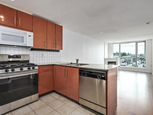 702 188 E Esplanade, North Vancouver, BC 