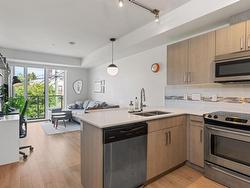 511 388 KOOTENAY STREET  Vancouver, BC V5K 0C5