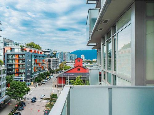 705 89 W 2Nd Avenue, Vancouver, BC 