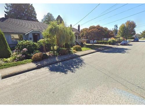 1216 Edinburgh Street, New Westminster, BC 