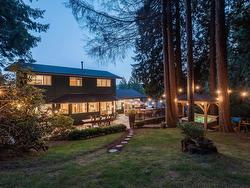 15 MCNAIR BAY  Port Moody, BC V3H 3N8