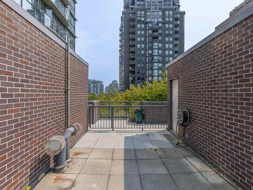 1084 Hornby Street, Vancouver, BC 