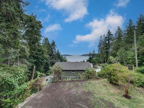 5446 Wakefield Road, Sechelt, BC 