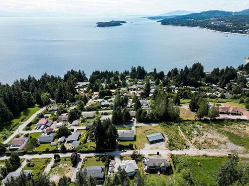 5126 Pam Road, Sechelt, BC 