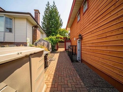 6439 Linfield Place, Burnaby, BC 