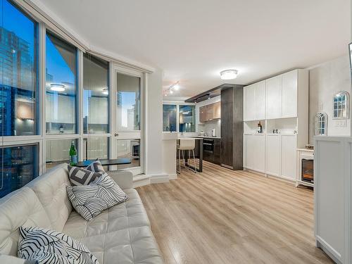 1906 555 Jervis Street, Vancouver, BC 