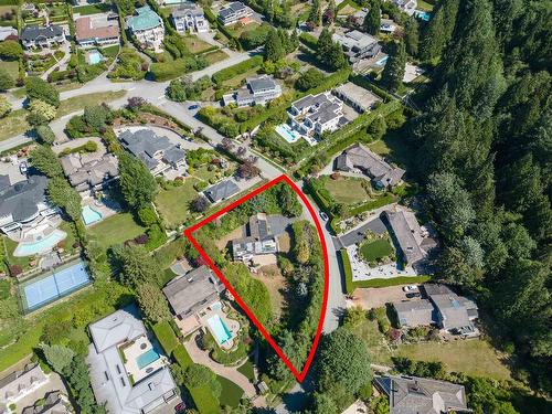 635 Glenmaroon Road, West Vancouver, BC 