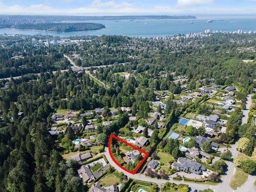 635 Glenmaroon Road, West Vancouver, BC 