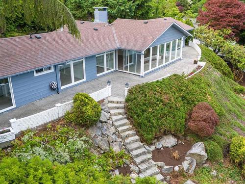 1140 Groveland Court, West Vancouver, BC 