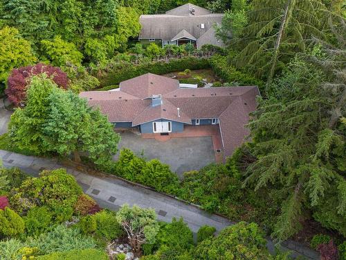 1140 Groveland Court, West Vancouver, BC 