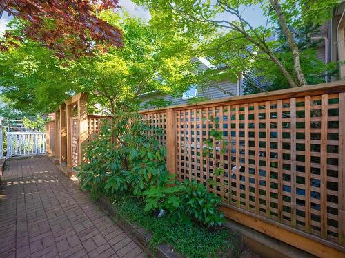 2 250 Keith Rd E, North Vancouver, BC 