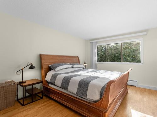 611 Westview Crescent, North Vancouver, BC 