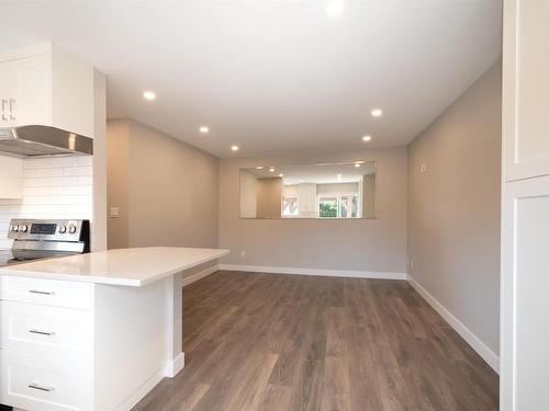 245 W 19Th Street, North Vancouver, BC 