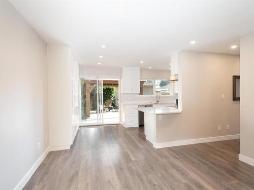 245 W 19Th Street, North Vancouver, BC 