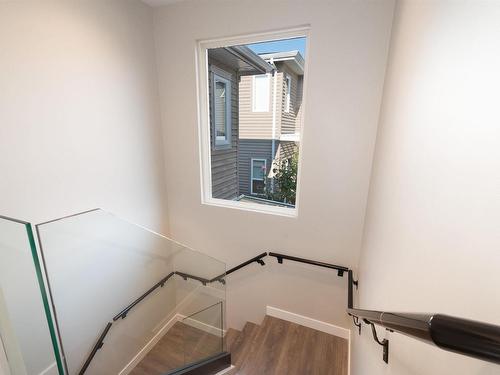 245 W 19Th Street, North Vancouver, BC 