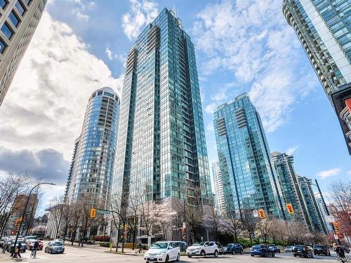 3304 1200 W Georgia Street, Vancouver, BC 