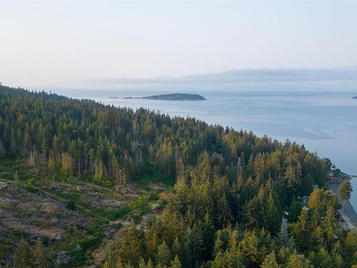 Block B Priestland Road, Halfmoon Bay, BC 