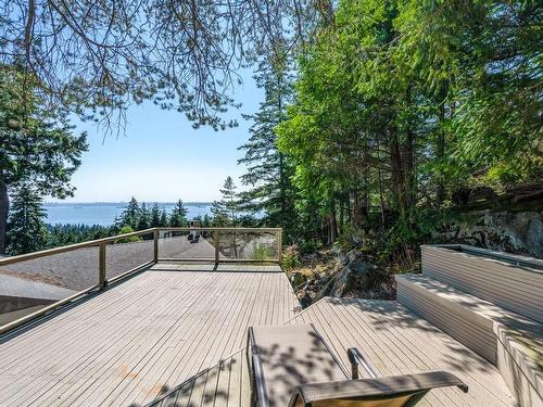 4719 Rutland Road, West Vancouver, BC 