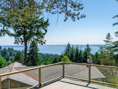 4719 Rutland Road, West Vancouver, BC 