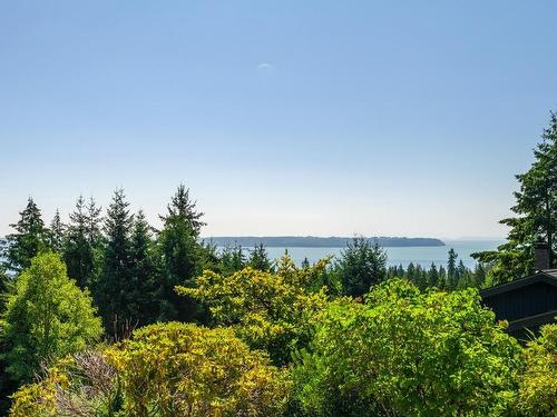 4719 Rutland Road, West Vancouver, BC 