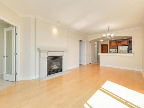 503 5770 Oak Street, Vancouver, BC 