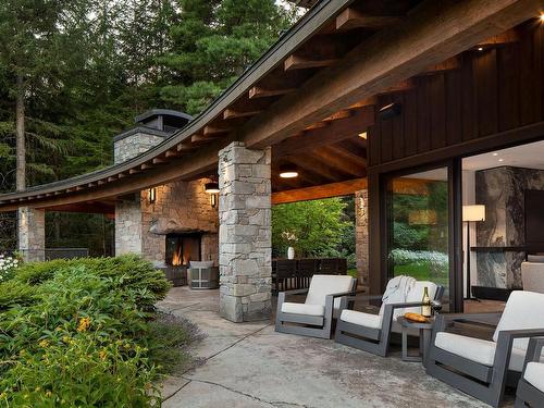 5476 Stonebridge Place, Whistler, BC 