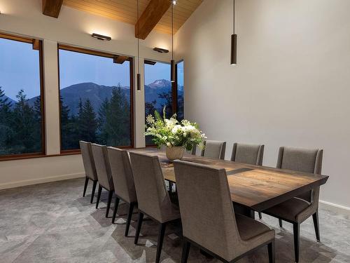 5476 Stonebridge Place, Whistler, BC 