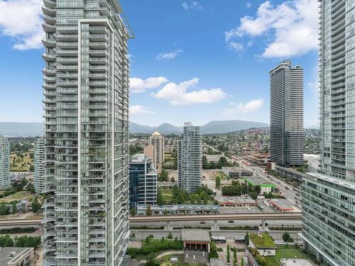 2704 2085 Skyline Court, Burnaby, BC 