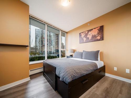 1107 188 Keefer Place, Vancouver, BC 