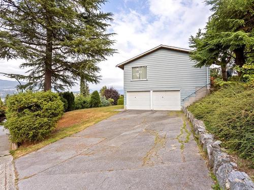 2300 Oneida Drive, Coquitlam, BC 