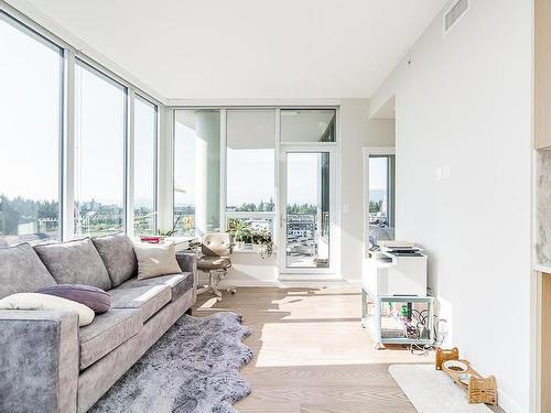 1402 3533 Ross Drive, Vancouver, BC 