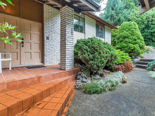 400 Bayview Road, West Vancouver, BC 