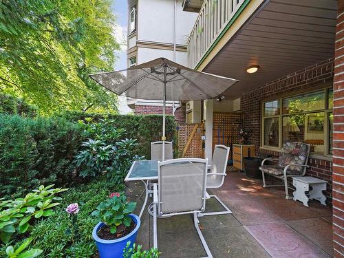 311 2059 Chesterfield Avenue, North Vancouver, BC 