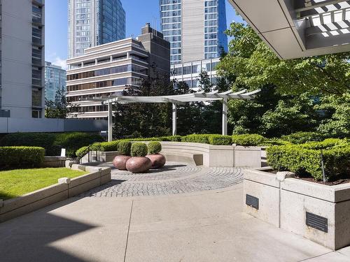 1005 1420 W Georgia Street, Vancouver, BC 