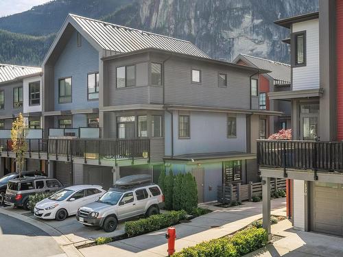 1369 Marinaside Place, Squamish, BC 