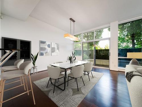 Th105 638 Beach Crescent, Vancouver, BC 