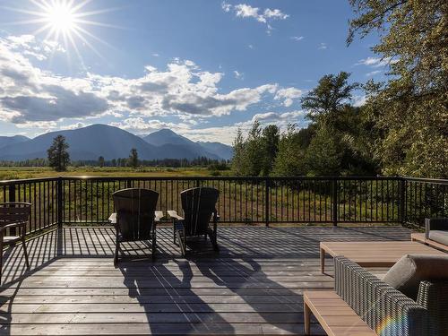 7320 Macrae Road, Pemberton, BC 