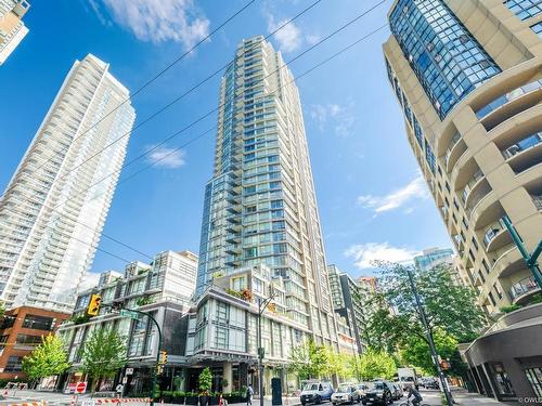 3705 1283 Howe Street, Vancouver, BC 