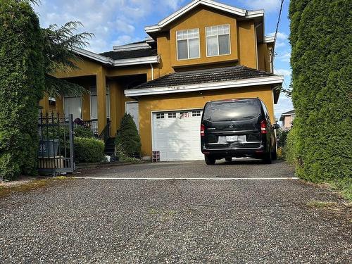 6521 Waltham Avenue, Burnaby, BC 