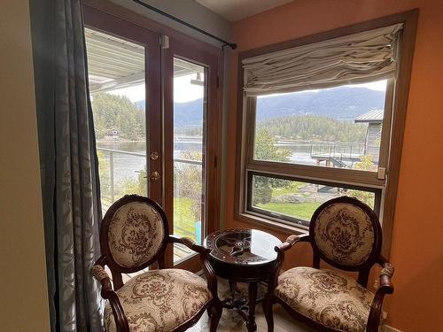 12881 Sunshine Coast Highway, Madeira Park, BC 