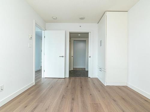 2208 8031 Nunavut Lane, Vancouver, BC 