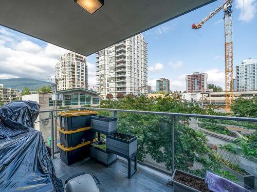 301 150 W 15Th Street, North Vancouver, BC 