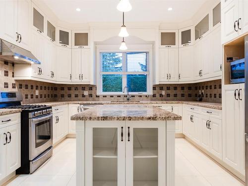 4637 Buxton Court, Burnaby, BC 