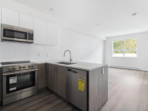 309 5523 Hastings Street, Burnaby, BC 